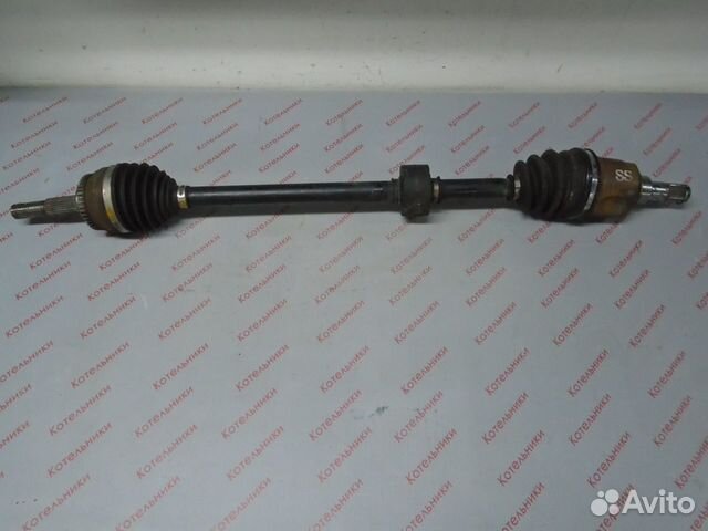 Nissan 39100-BM720 Вал приводной правый