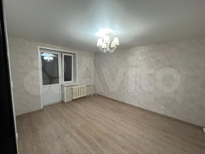 2-к. квартира, 50 м², 6/10 эт.