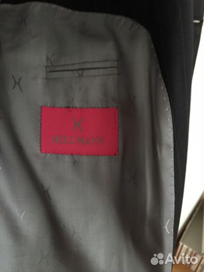 Костюм Patrik Hellmann