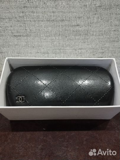 Солнцезащитные очки женские