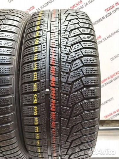 Hankook Winter I'Cept Evo2 W320C 215/55 R17 98M