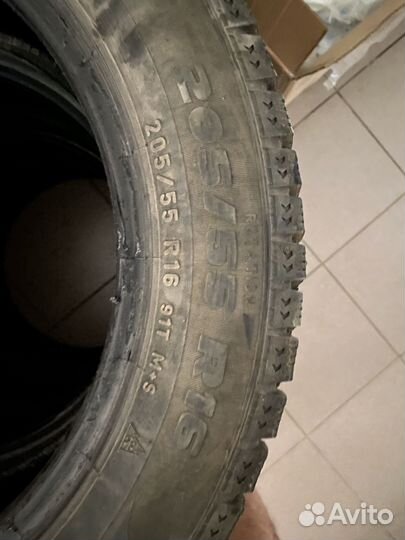 Pirelli Formula Ice 205/55 R16 91T