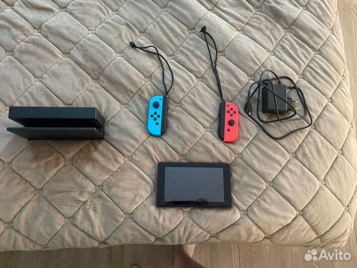 Игровая приставка Nintendo Switch