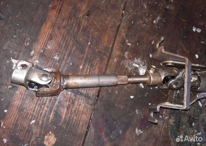 Рулевая колонка Kia Carens рест. 2005