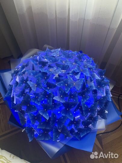 Букетики из бабочек