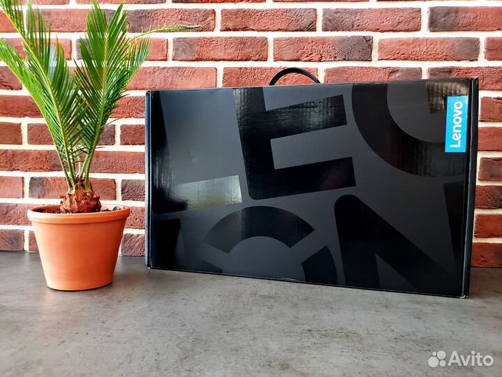 Legion 7 2022 - i7-12700H + 165Hz + RTX3060