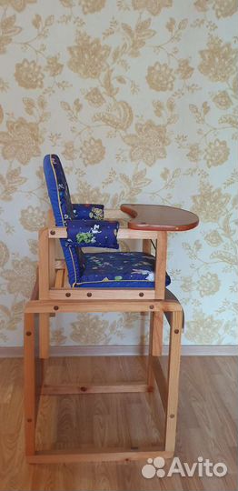 Стульчик для кормления