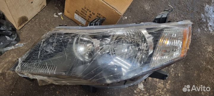 Фара передняя левая Mitsubishi Outlander xl 06-10