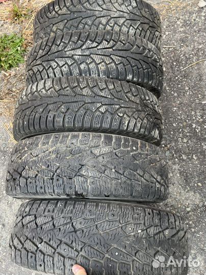 Nokian Tyres Hakkapeliitta 5 205/70 R15