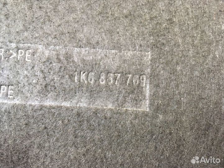 Полка Golf VI 2009-2012