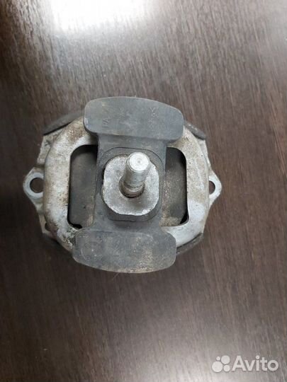 Подушка двигателя Bmw X5 50Ix E70 LCI N63 2010