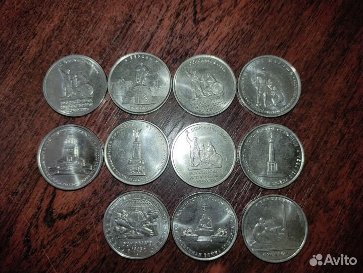 Продаю юбилейные монеты РФ, всё в описании)