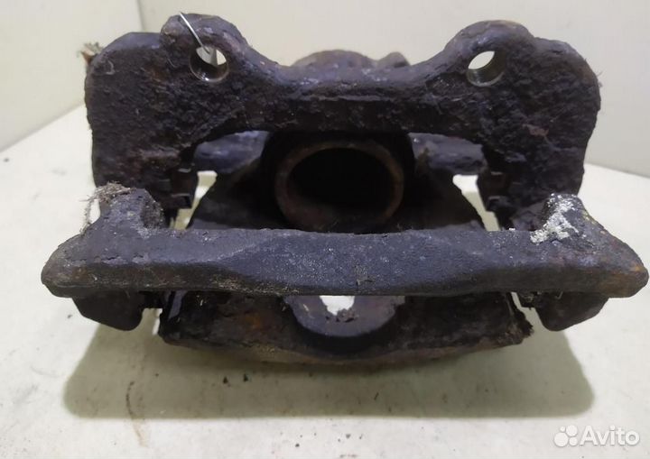 Суппорт передний левый Lancia Phedra