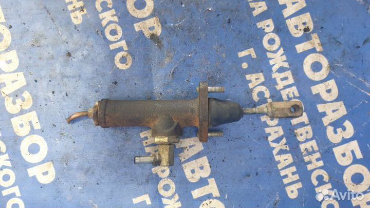 Главный цилиндр сцепления. Газ 66 грузовой