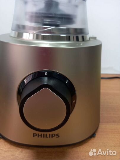 Кухонный комбайн Phillips HR7769
