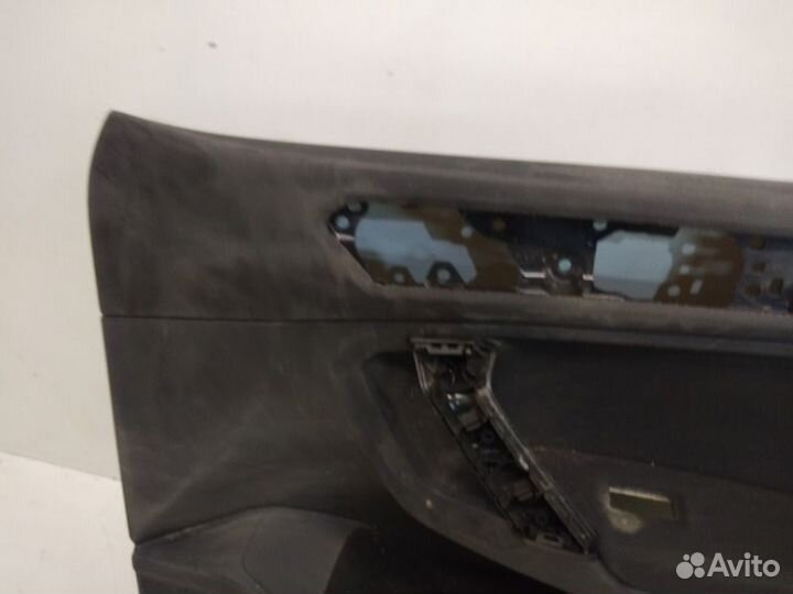 Обшивка двери передняя правая Volkswagen Tiguan 1