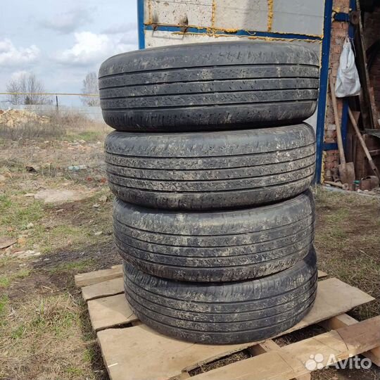 Dunlop Grandtrek ST30 225/65 R17