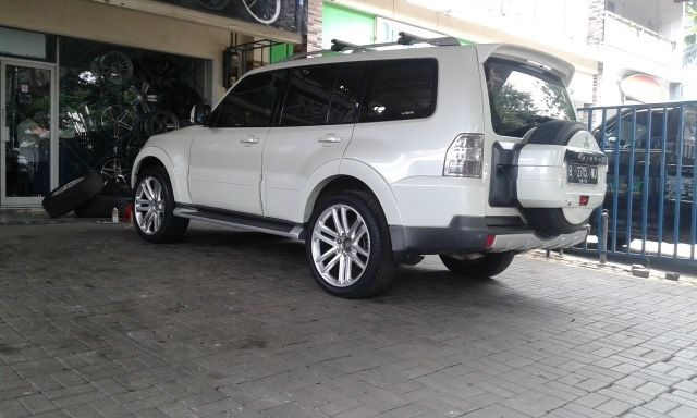 Mitsubishi Pajero: фото владельца