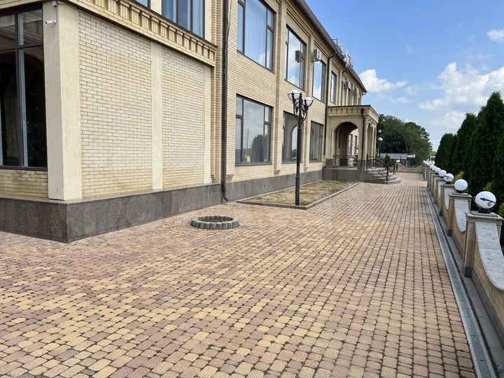 Гостиница, 970 м²