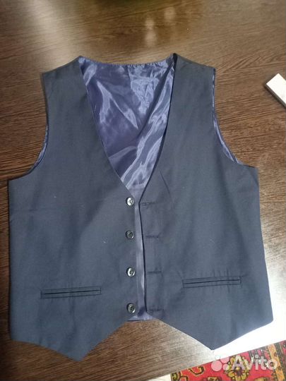 Жилет школьный на мальчика 134 -140