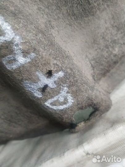 Подкрылок задний левый Audi Q7 4L 2009—2015