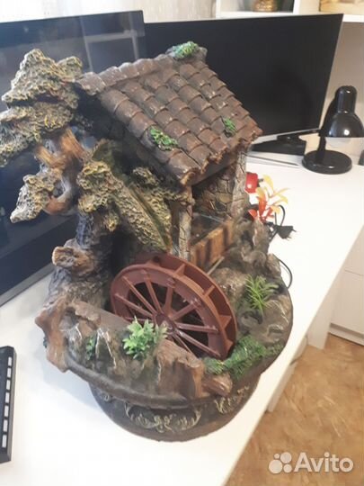 Фонтан. Комнатный. Декоративный