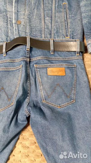 Джинсовая куртка с мехом levis