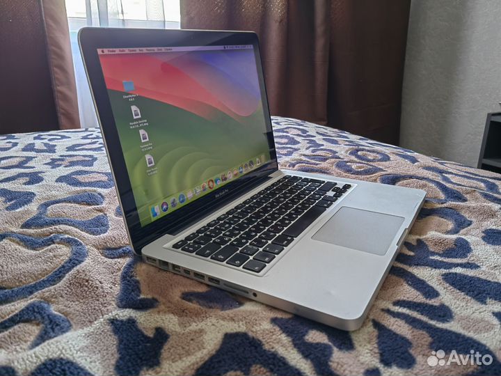 MacBook Pro 13, /Core i7/ SSD 128GB/ 8GB