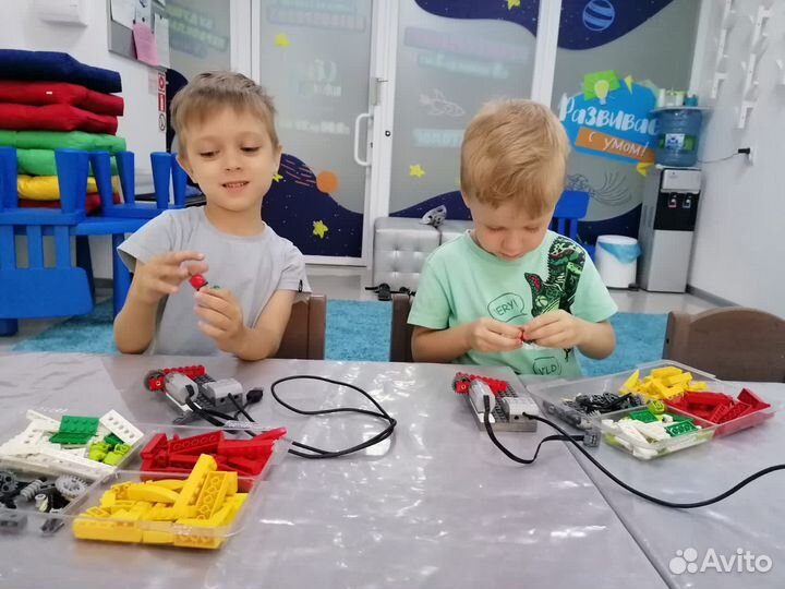 Lego робототехника для детей 4+
