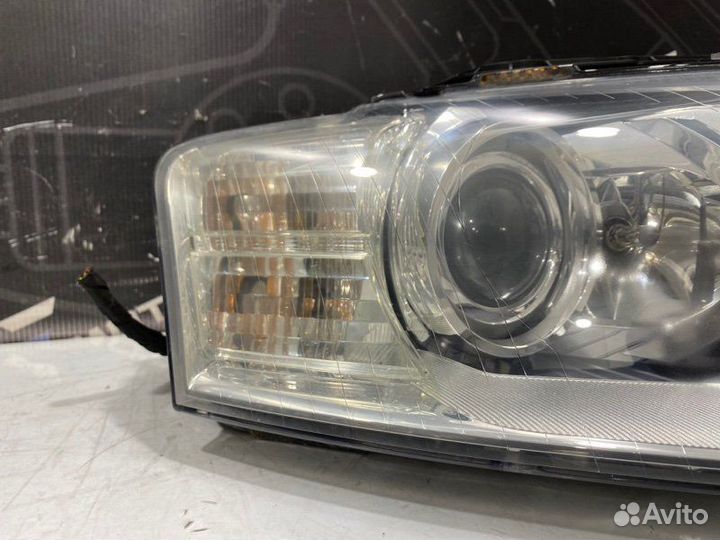 Фара передняя левая Audi S8 D3 BSM 2008