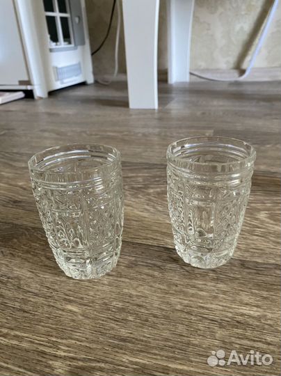 Хрустальные рюмки, фужеры