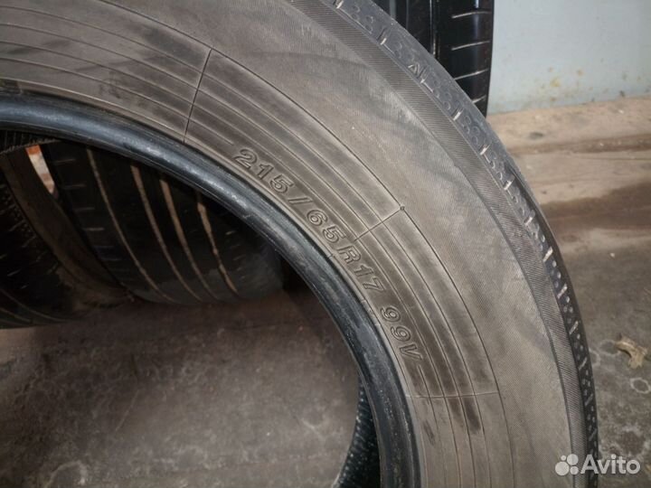 Yokohama BluEarth AE50 215/65 R17 99