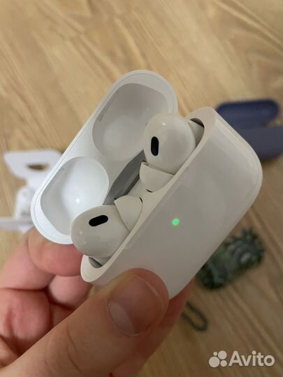 Airpods pro 2 lighting