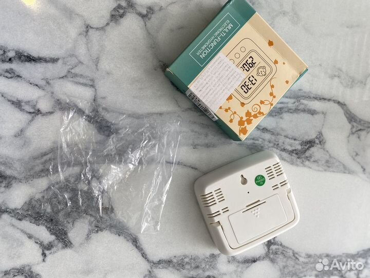 Термометр комнатный