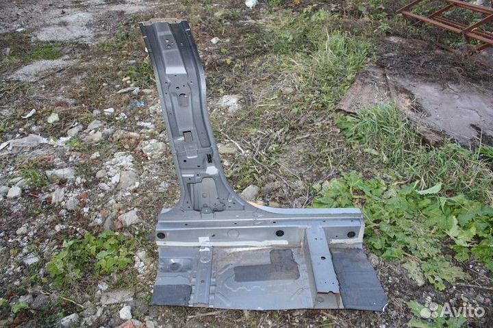 Кузов- Левая Сторона mitsubishi ASX 2016