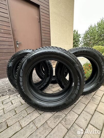 Goodyear UltraGrip Ice Arctic SUV 235/60 R18 107T