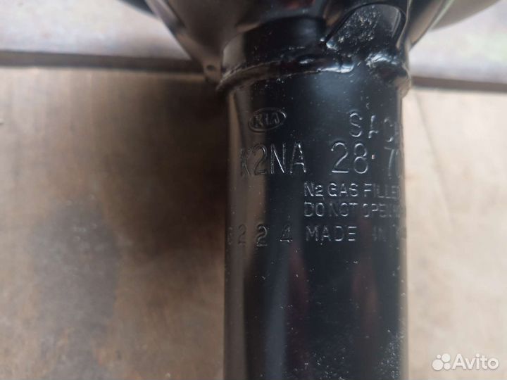 Амортизатор задний правый KIA Spectra