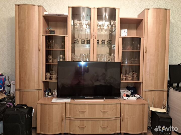 Стенка в гостиную