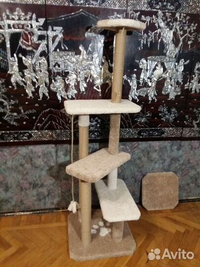 Домик для кошки с когтеточкой