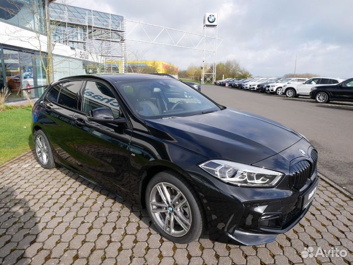 BMW 1 серия 2.0 AMT, 2023, 2 500 км