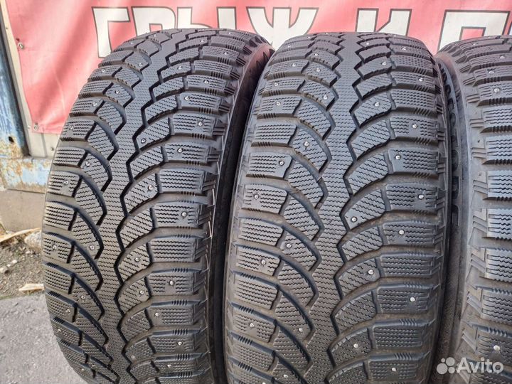Bridgestone Blizzak Spike-02 SUV 245/50 R20
