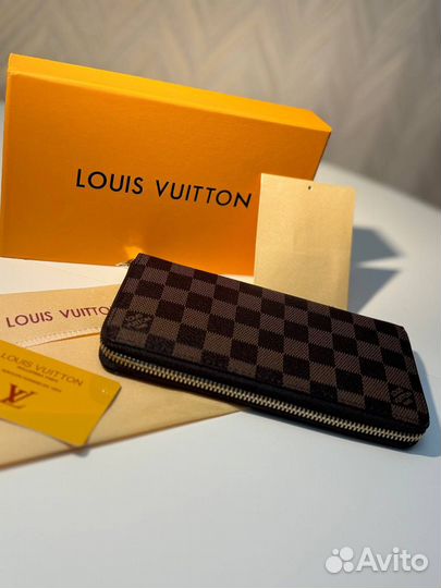 Louis vuitton кошелек