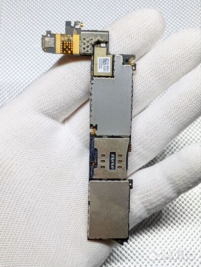 iPhone 4. Плата. 32 Гб. Оригинал