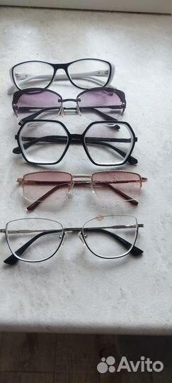 Очки -4