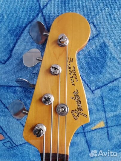 Бас гитара fender JB Japan +MXR+tuner