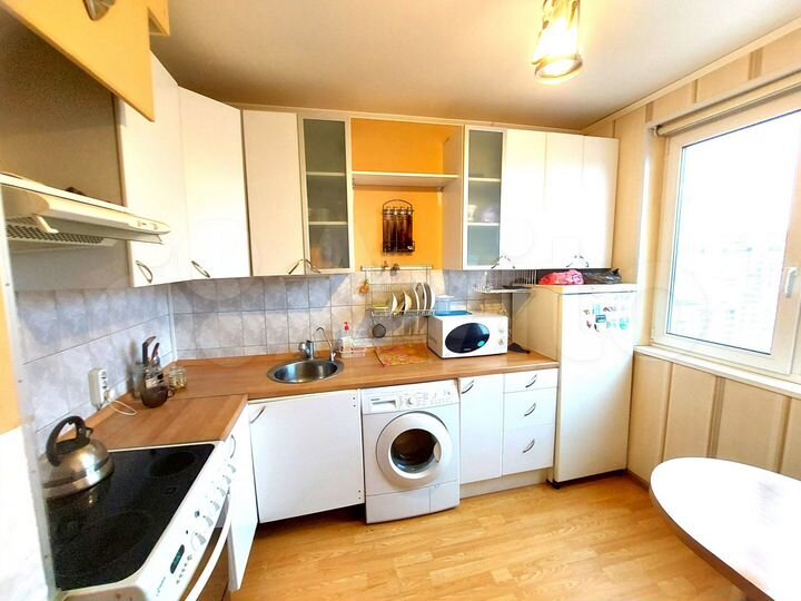 2-к. квартира, 52 м², 16/17 эт.