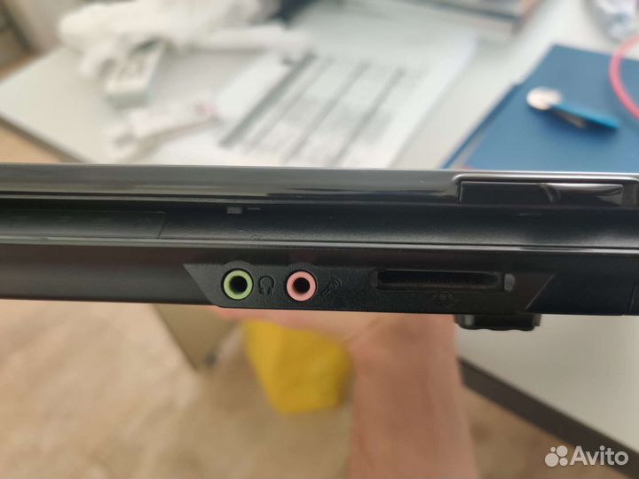 Ноутбук Samsung