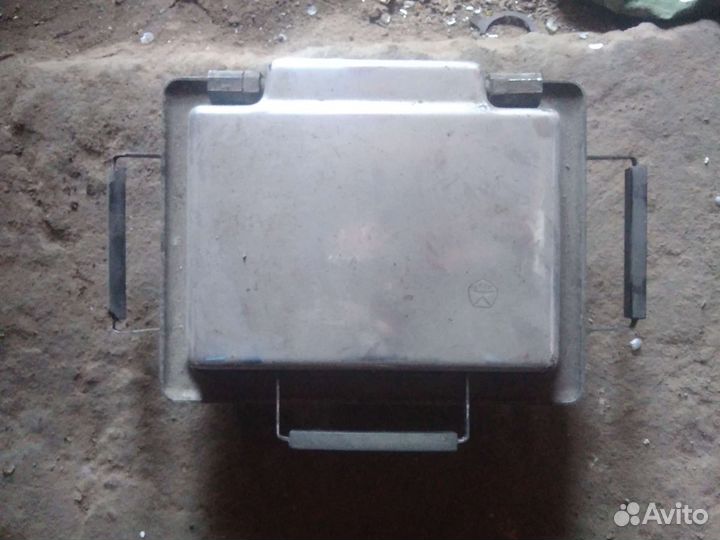 Электрическая вафельница бу