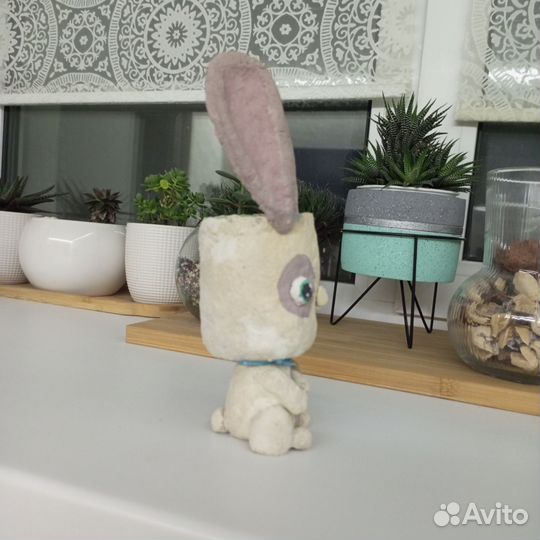 Заяц сувенир