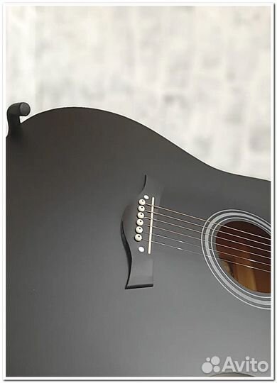 Гитара новая